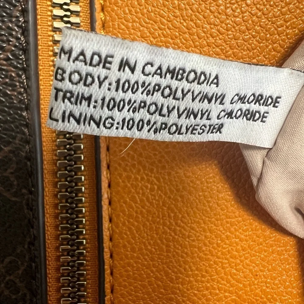 Nine West Crossbody browns and mustard yellow excellent condition